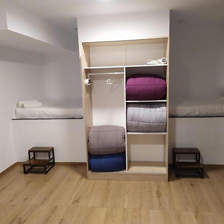Beach & Arts Hostel バレンシア エクステリア 写真