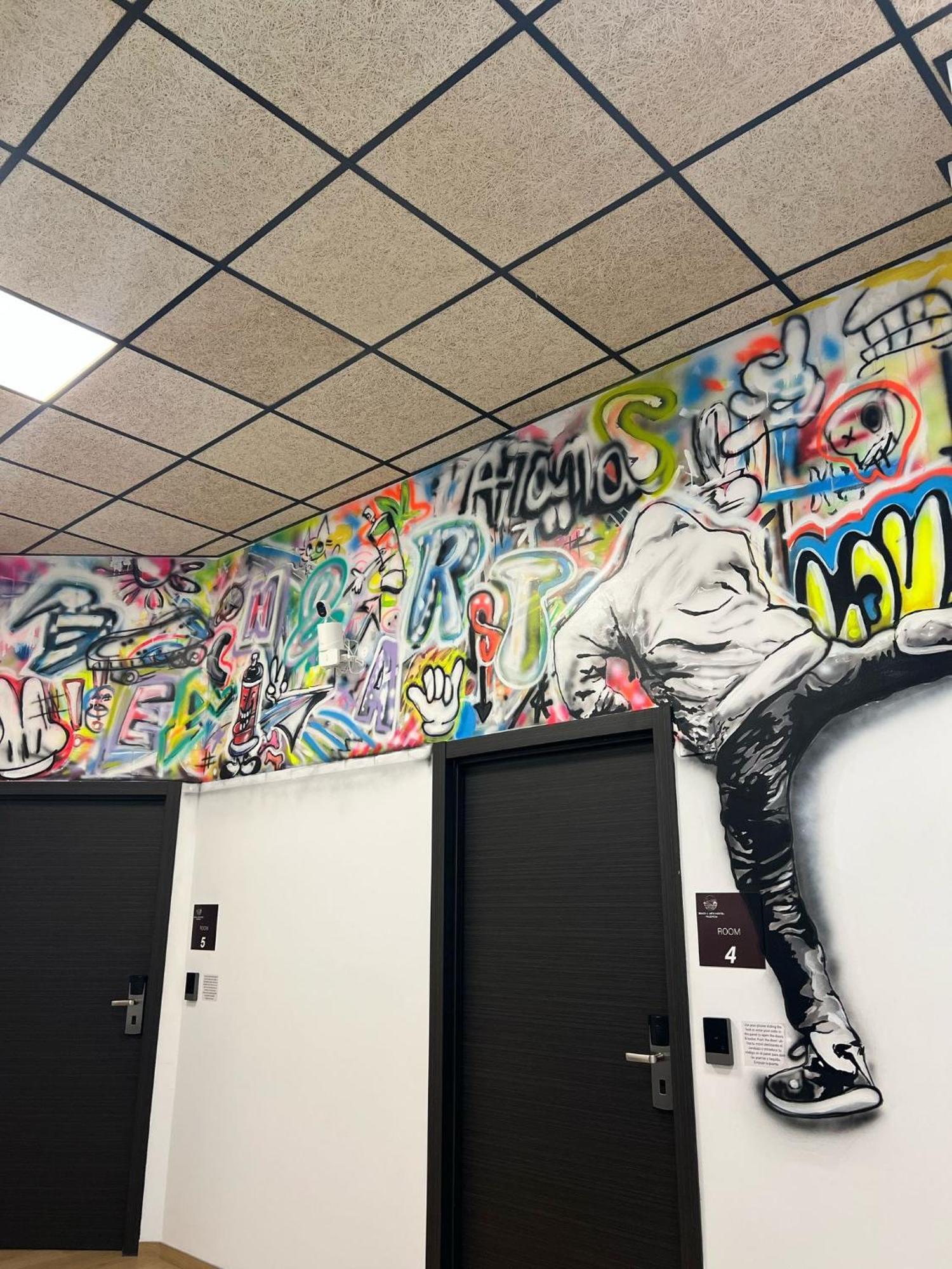 Beach & Arts Hostel バレンシア エクステリア 写真