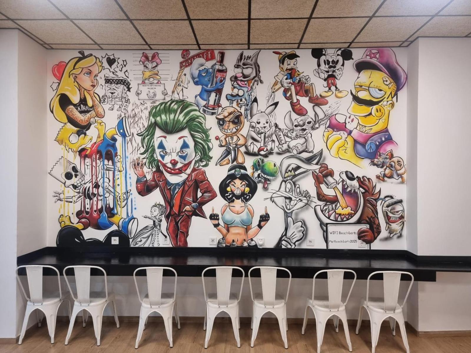 Beach & Arts Hostel バレンシア エクステリア 写真