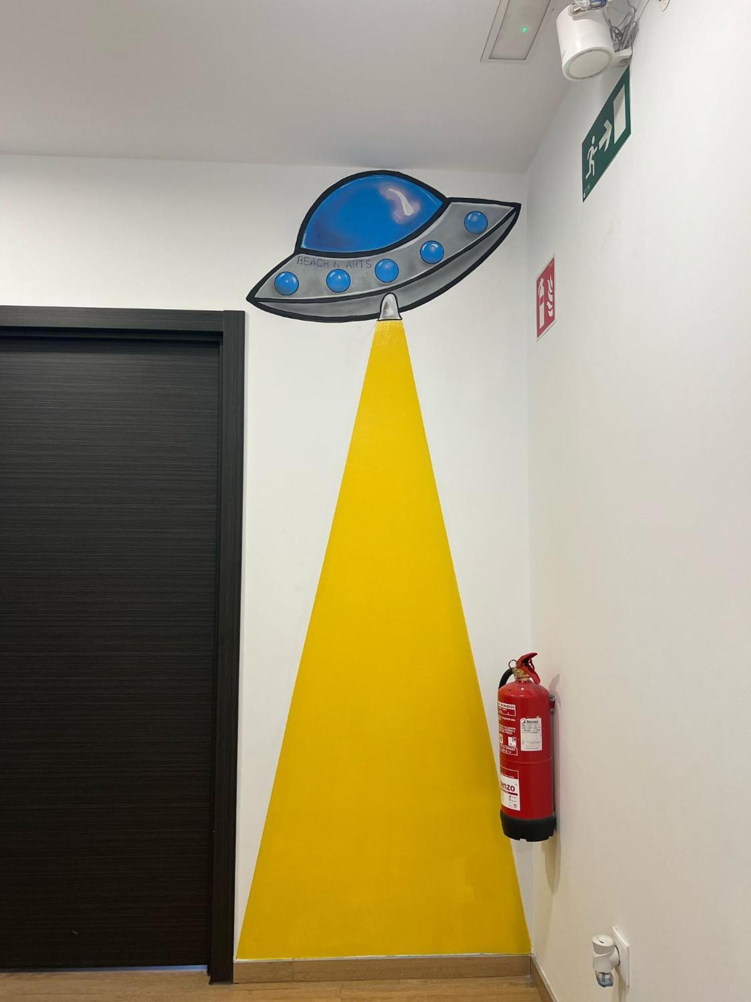 Beach & Arts Hostel バレンシア エクステリア 写真